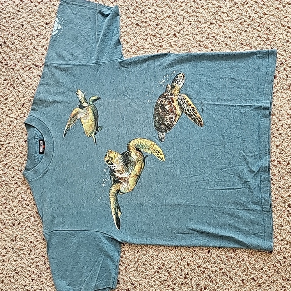 Vintage Sea turtle T-shirt.  Bald Head Island Conservancy
